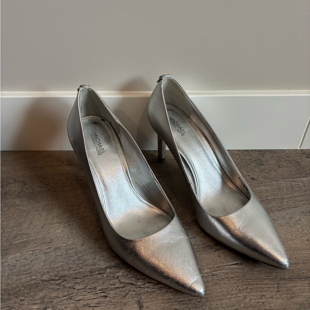 Michael Kors Silver Women's Pumps